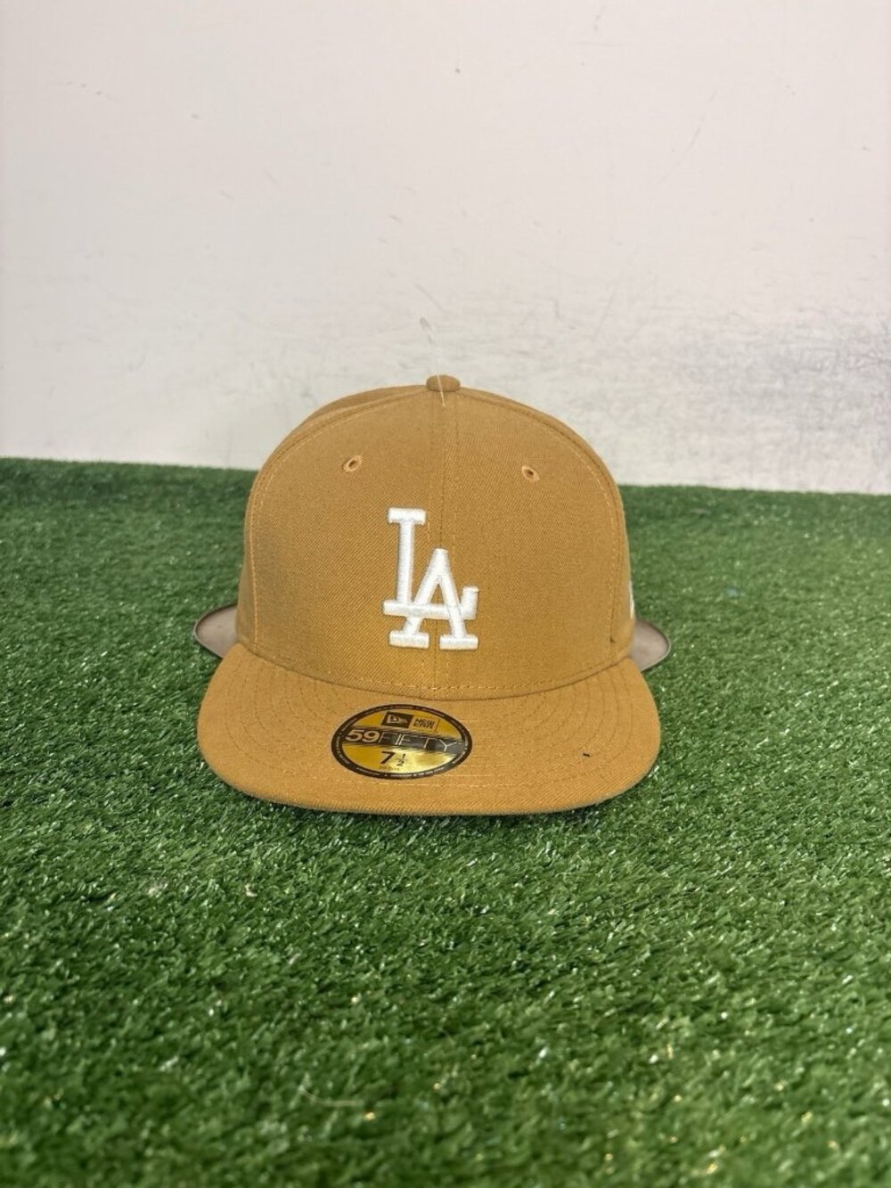 Los Angeles Dodgers hat cap fitted 7 1/2 tan brown new era 59fifty baseball mens
